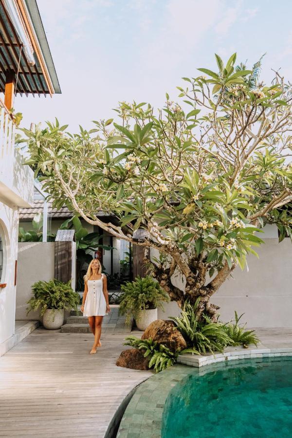 Ecozy Dijiwa Canggu Extérieur photo
